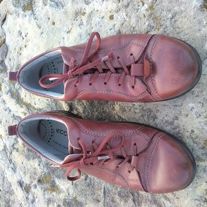 Ecco leather sneakers